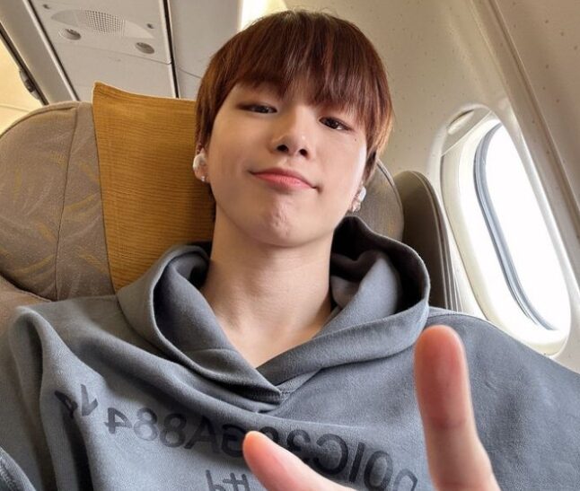 Kang Daniel voted as the idol whose daily life photos fans most want to see