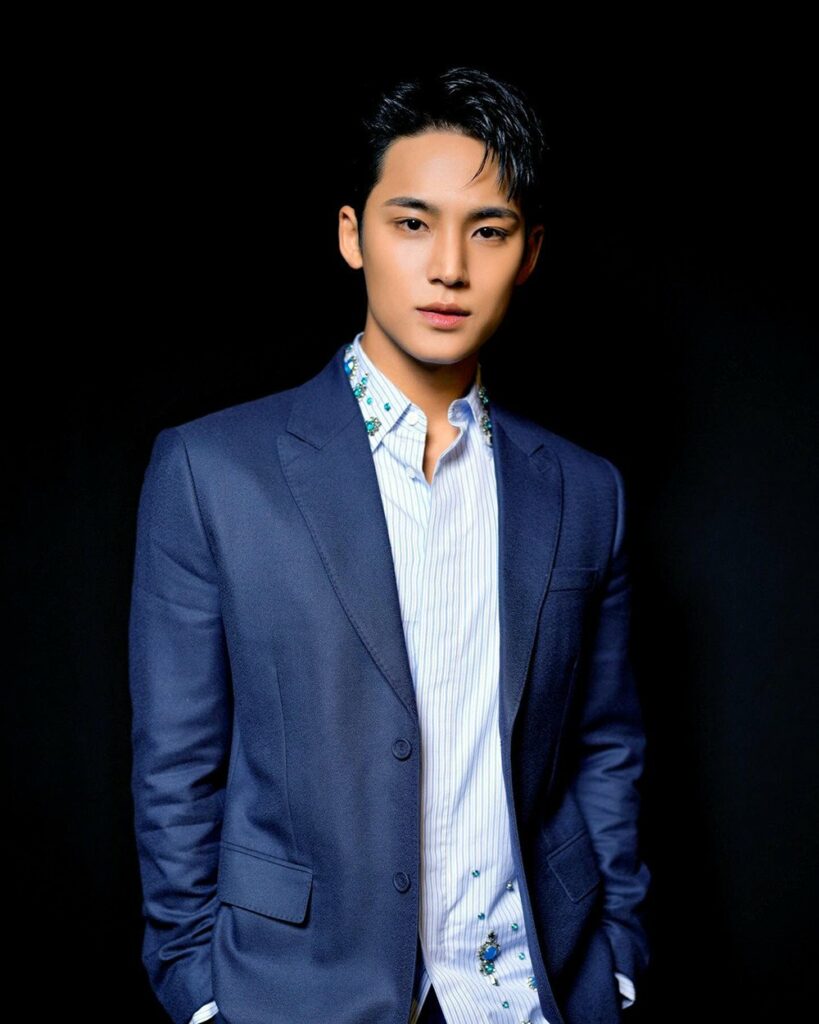 Seventeen’s Mingyu is the new global ambassador for Dior, replacing Cha Eun Woo
