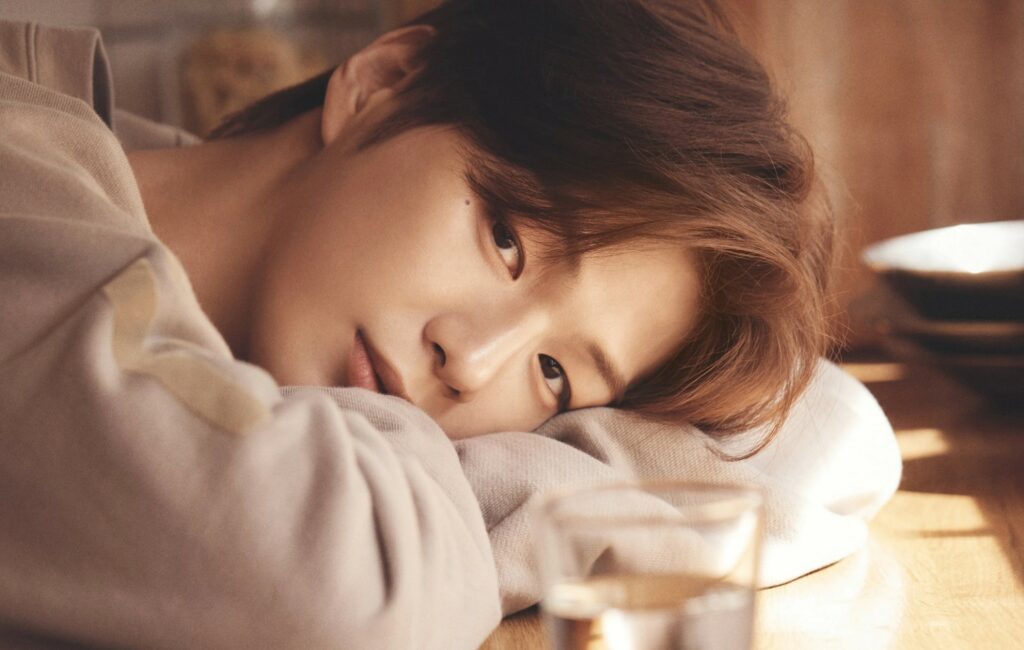 Kang Daniel  signed an exclusive contract with the new agency ARA Entertainment