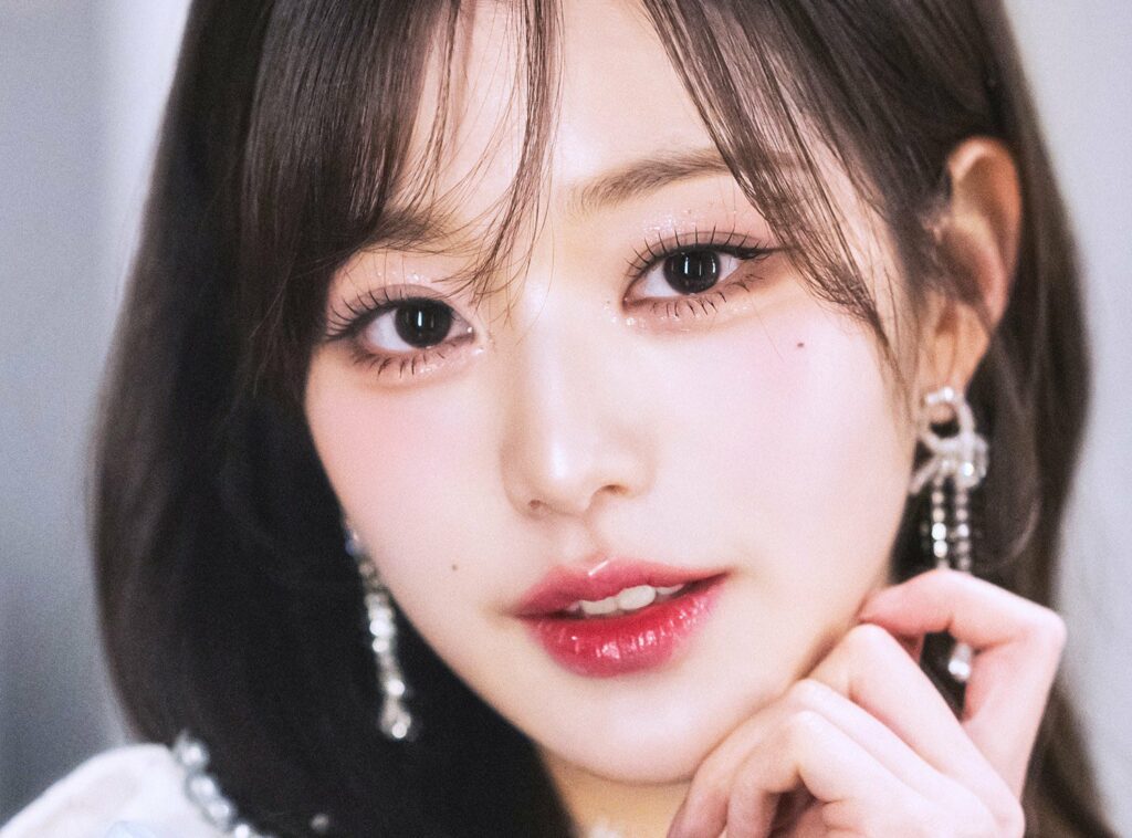 IVE’s Wonyoung shocks with her beauty in new Dispatch photos