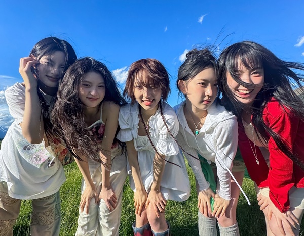 KiiiKiii Unveils Official Fandom Name “TiiiKiii”