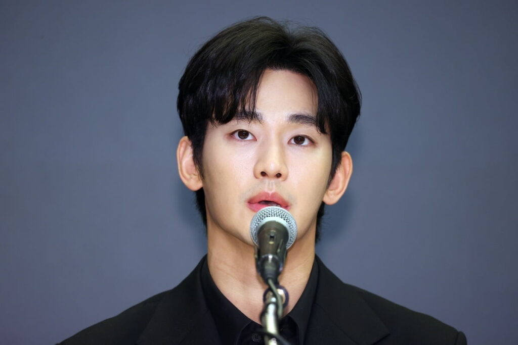 Kim Soo-hyun’s Apartment Complex Breaks Real Estate Records in 2025